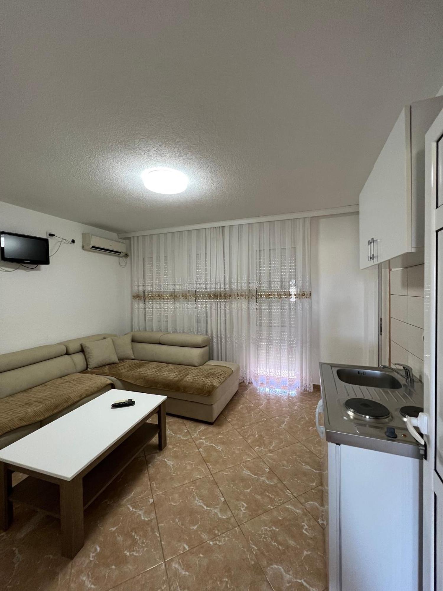 Apartments Zalli ウルツィニ エクステリア 写真