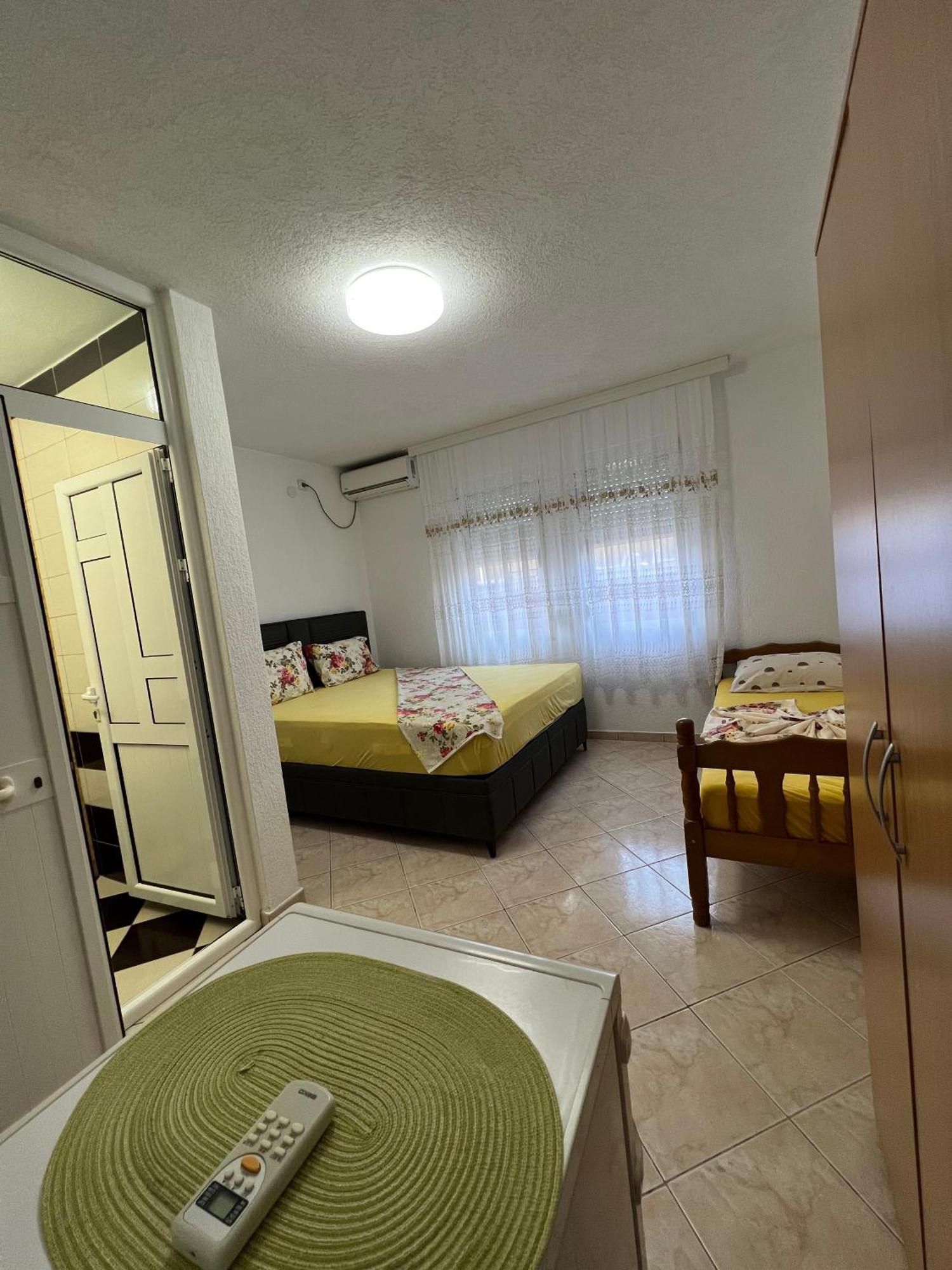 Apartments Zalli ウルツィニ エクステリア 写真